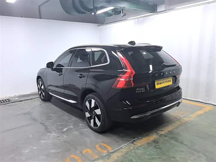 Фото 6 - Volvo XC60 Hybrid