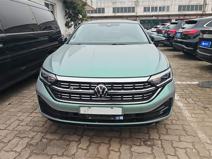 Фото 2 - Volkswagen Sagitar L