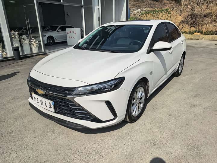 Фото 1 - Chevrolet Monza