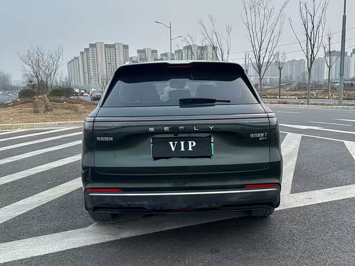 Фото 7 - Geely Galaxy Starship 7