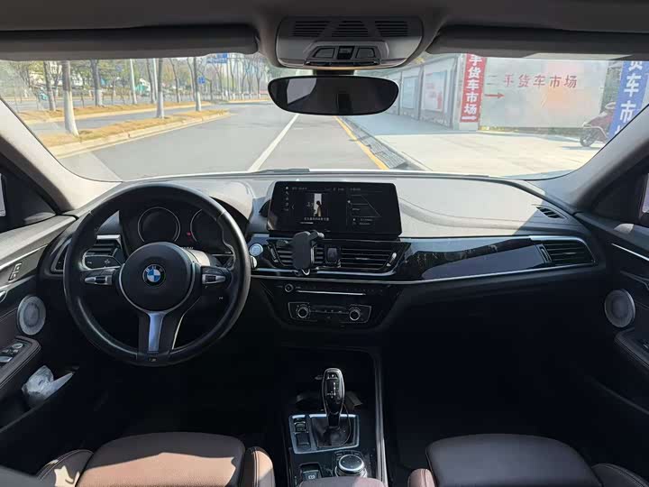 Фото 5 - BMW 1 Series