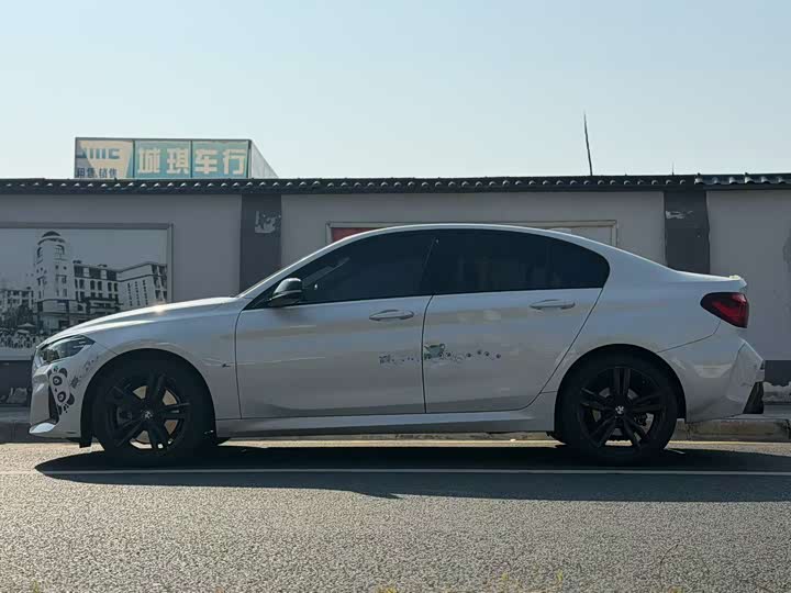 Фото 8 - BMW 1 Series