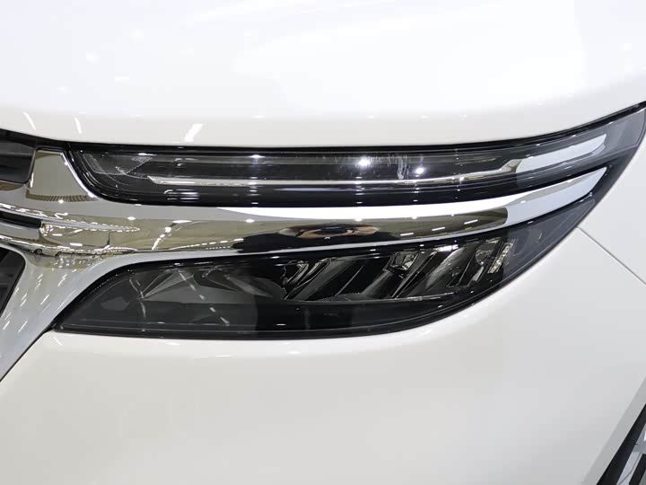 Фото 8 - Chevrolet Equinox