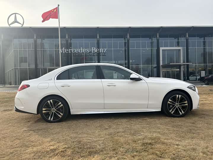 Фото 4 - Mercedes-Benz C-Class Hybrid