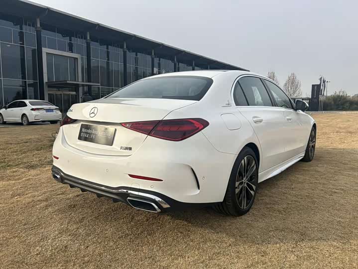 Фото 5 - Mercedes-Benz C-Class Hybrid