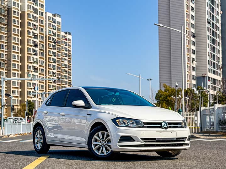 Фото 3 - Volkswagen Polo