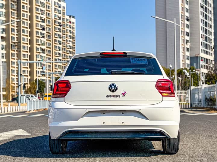 Фото 6 - Volkswagen Polo