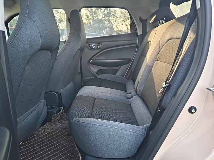 Фото 6 - Leapmotor T03