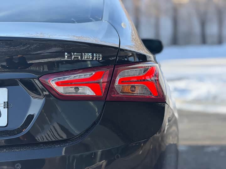 Фото 6 - Chevrolet Malibu XL