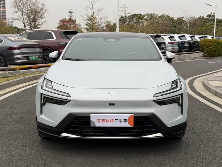 Фото 2 - Polestar 4