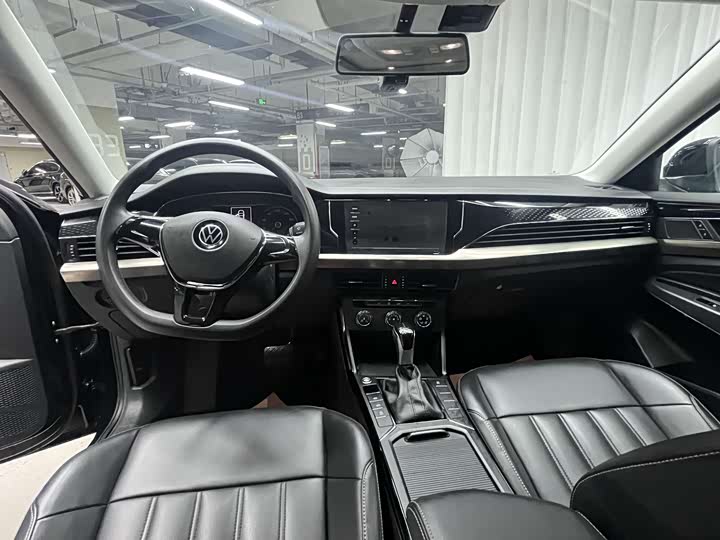Фото 6 - Volkswagen Passat