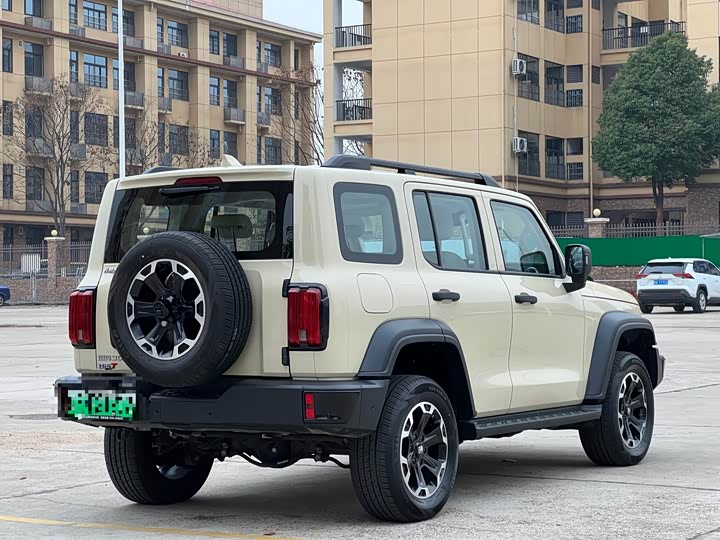 Фото 6 - Tank 300 Hybrid