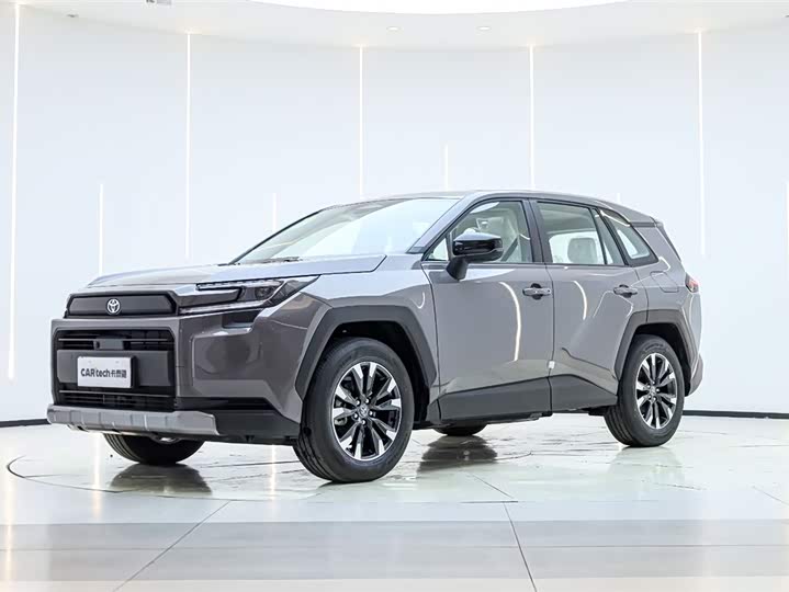 Фото 1 - Toyota RAV4