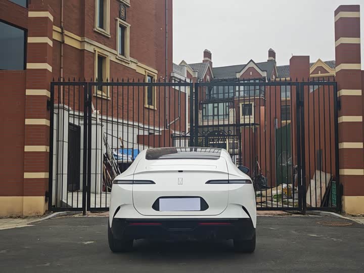 Фото 8 - Avatr 12