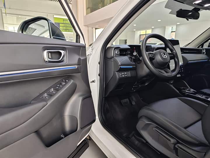 Фото 4 - Honda e:NS1