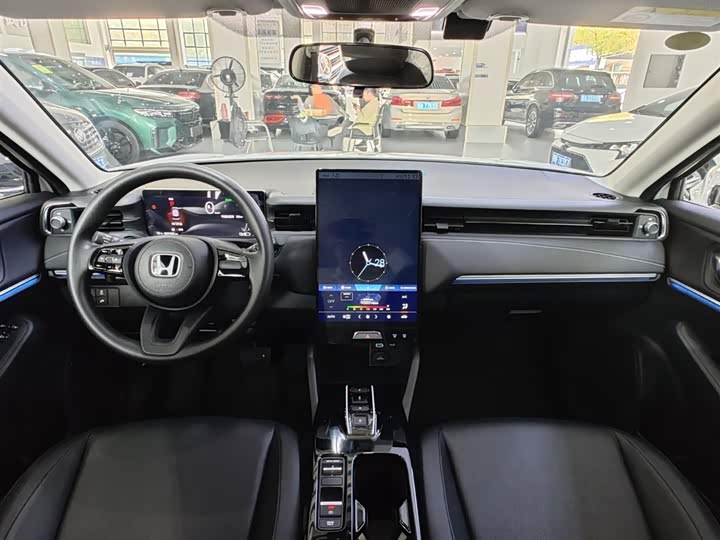 Фото 8 - Honda e:NS1