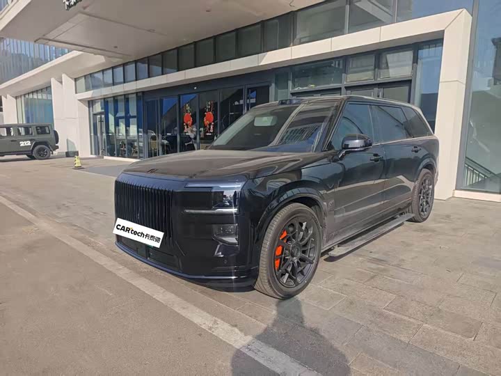 Фото 1 - Zeekr 9X