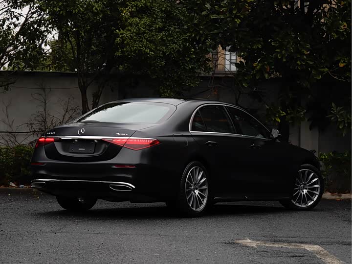 Фото 4 - Mercedes-Benz S-Class