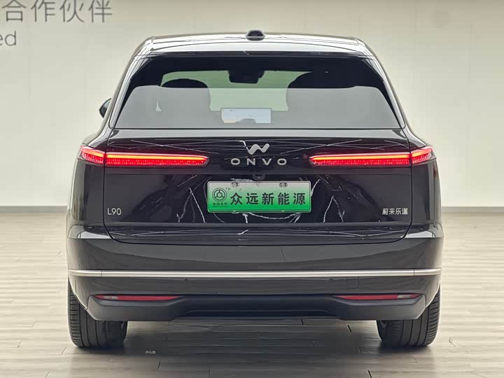 Фото 6 - Nio Onvo L90