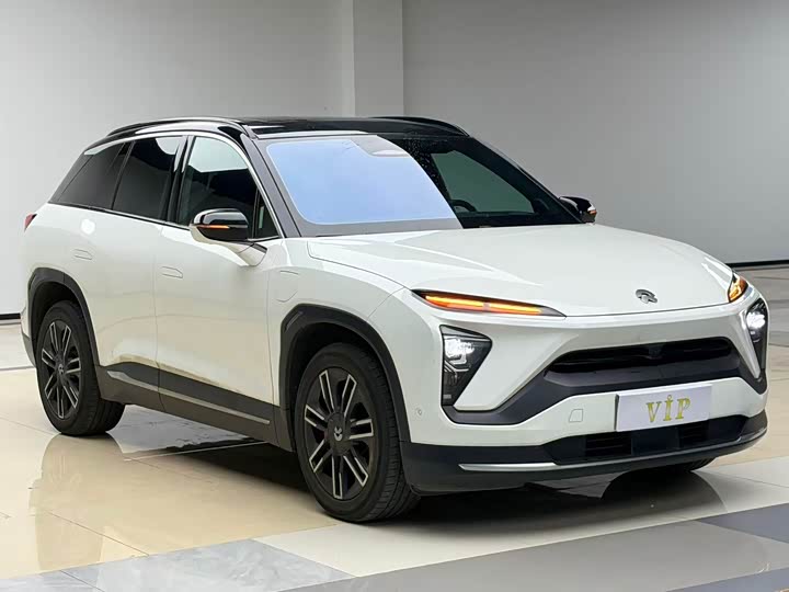Фото 3 - Nio ES6