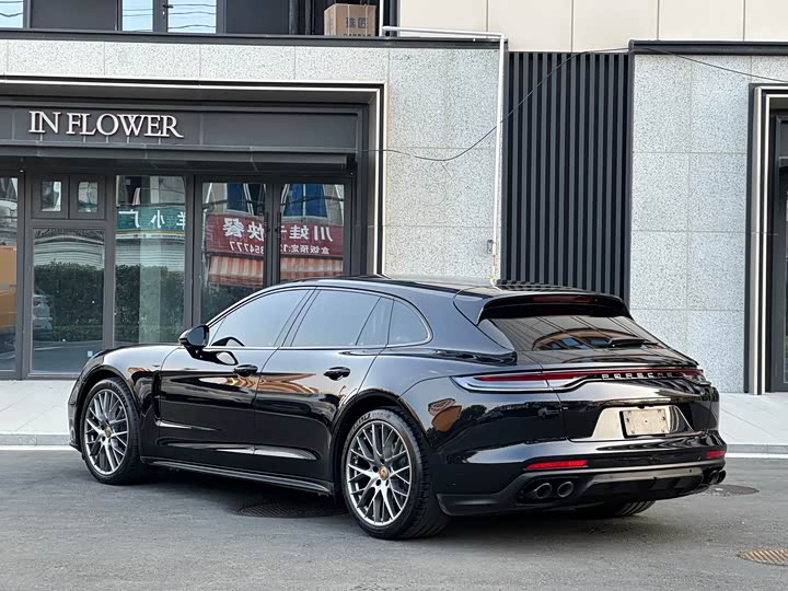 Фото 4 - Porsche Panamera