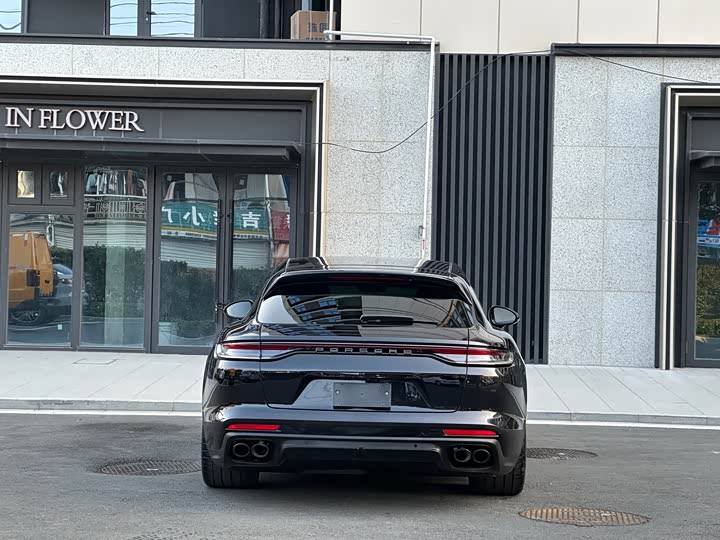 Фото 5 - Porsche Panamera