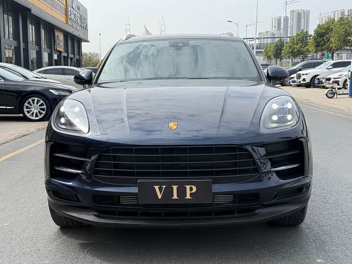 Фото 2 - Porsche Macan