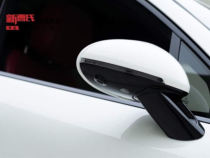 Фото 7 - Porsche Macan