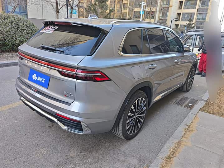 Photo 3 - Geely Monjaro