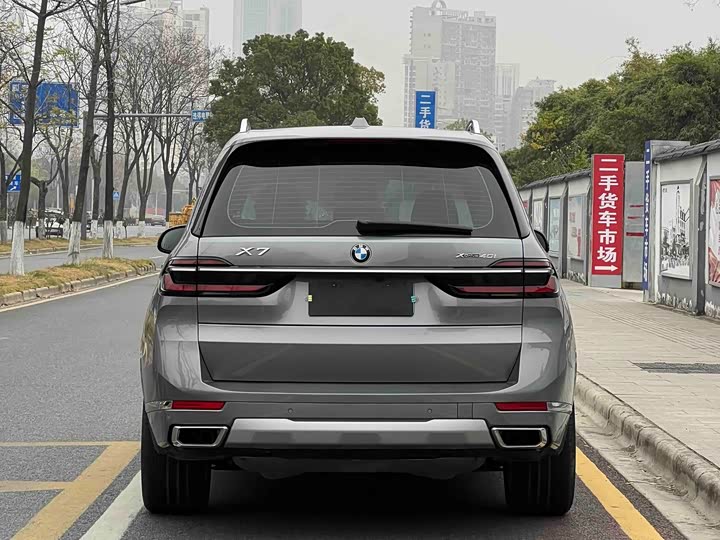 Фото 4 - BMW X7
