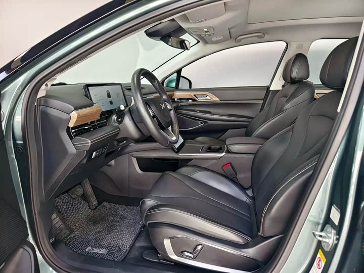 Фото 4 - XPeng P5