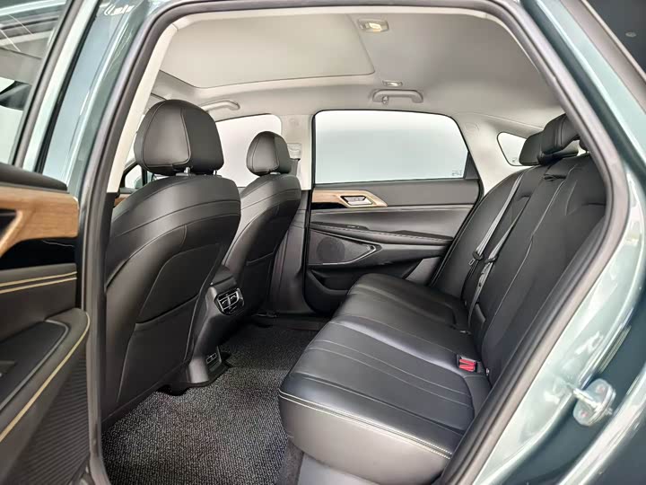 Фото 6 - XPeng P5