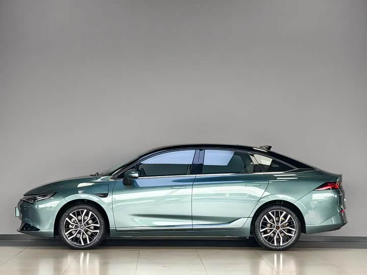 Фото 8 - XPeng P5