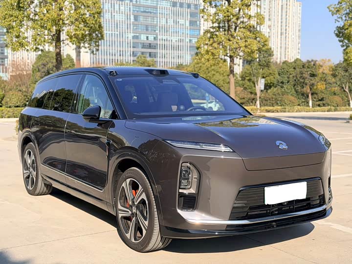 Фото 8 - Nio ES8