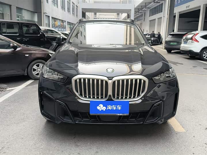 Фото 2 - BMW X5