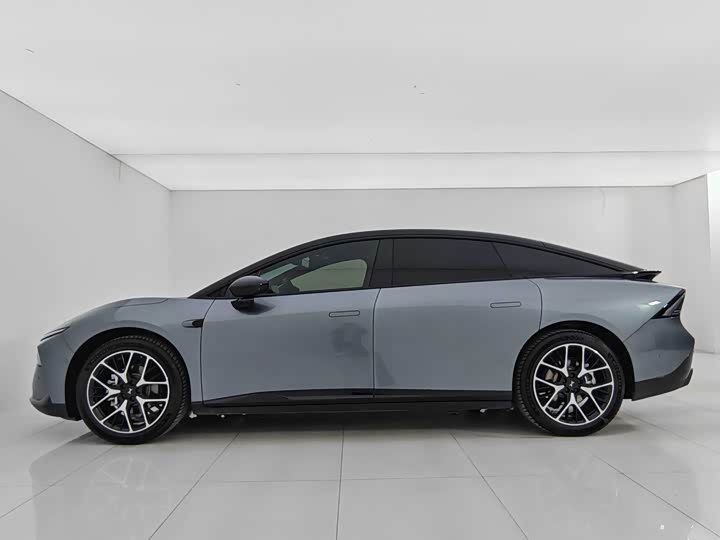 Фото 6 - XPeng F57