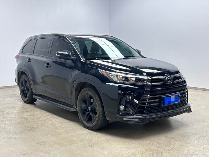 Фото 3 - Toyota Highlander