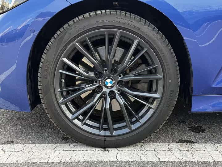 Фото 8 - BMW 3 Series