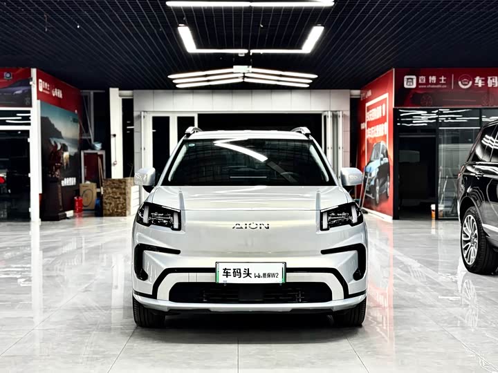 Фото 2 - GAC Aion V