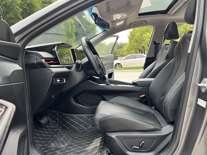 Фото 4 - Geely Binrui