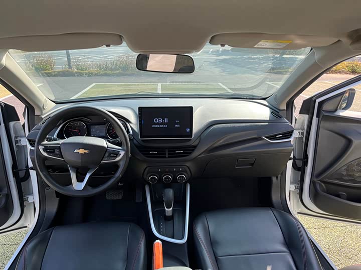 Фото 6 - Chevrolet Onix (Cavalier)