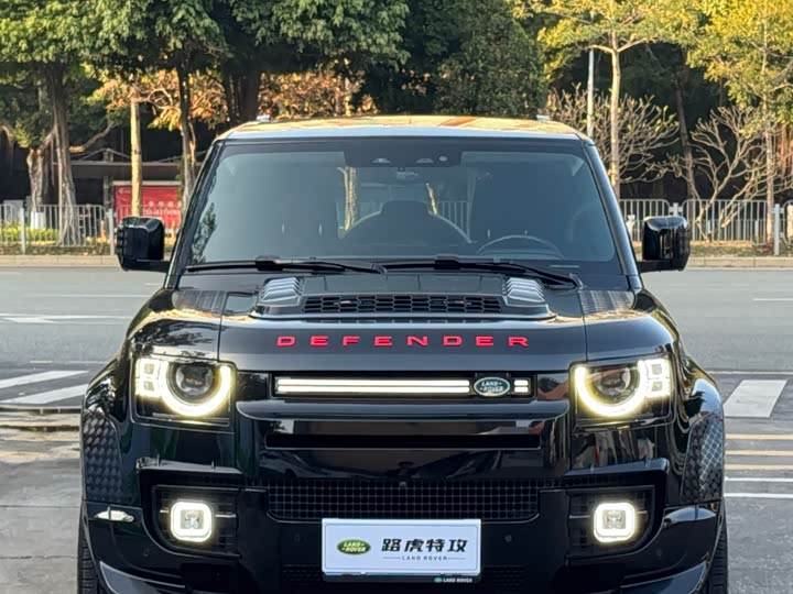 Фото 2 - Land Rover Defender