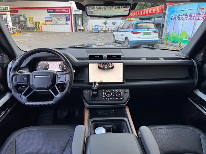 Фото 5 - Land Rover Defender