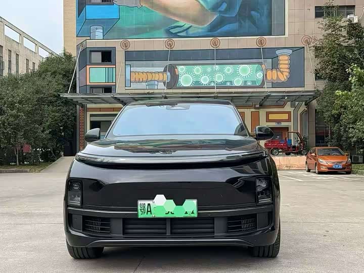 Фото 2 - LiXiang L9