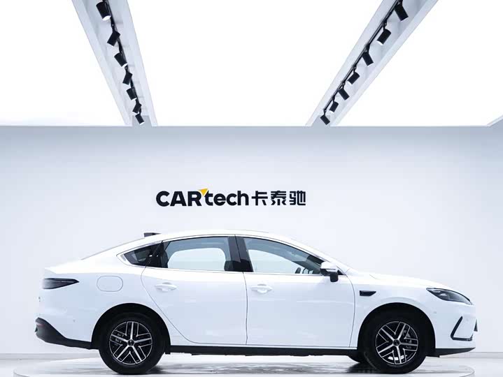 Фото 5 - BYD Seal 05 DM-i Hybrid