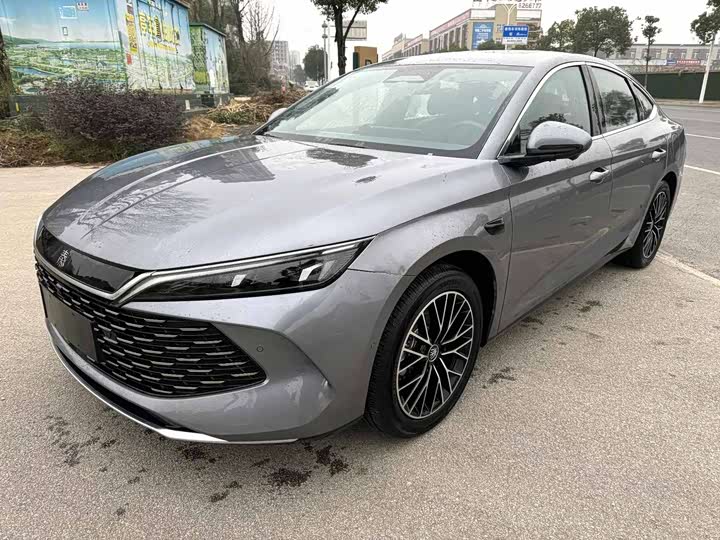 Фото 1 - BYD Qin L