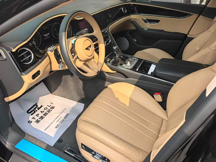 Фото 4 - Bentley Flying Spur