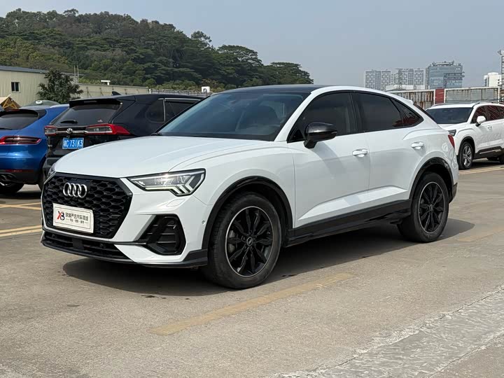 Фото 1 - Audi Q3 Sportback