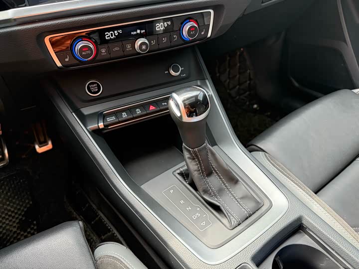 Фото 7 - Audi Q3 Sportback