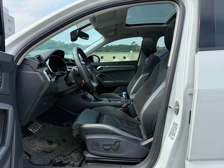 Фото 8 - Audi Q3 Sportback